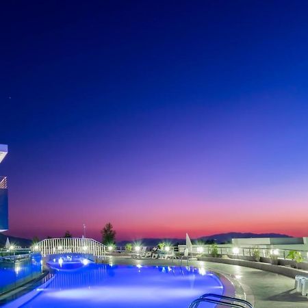 Lavender Residence Кушадасъ Екстериор снимка