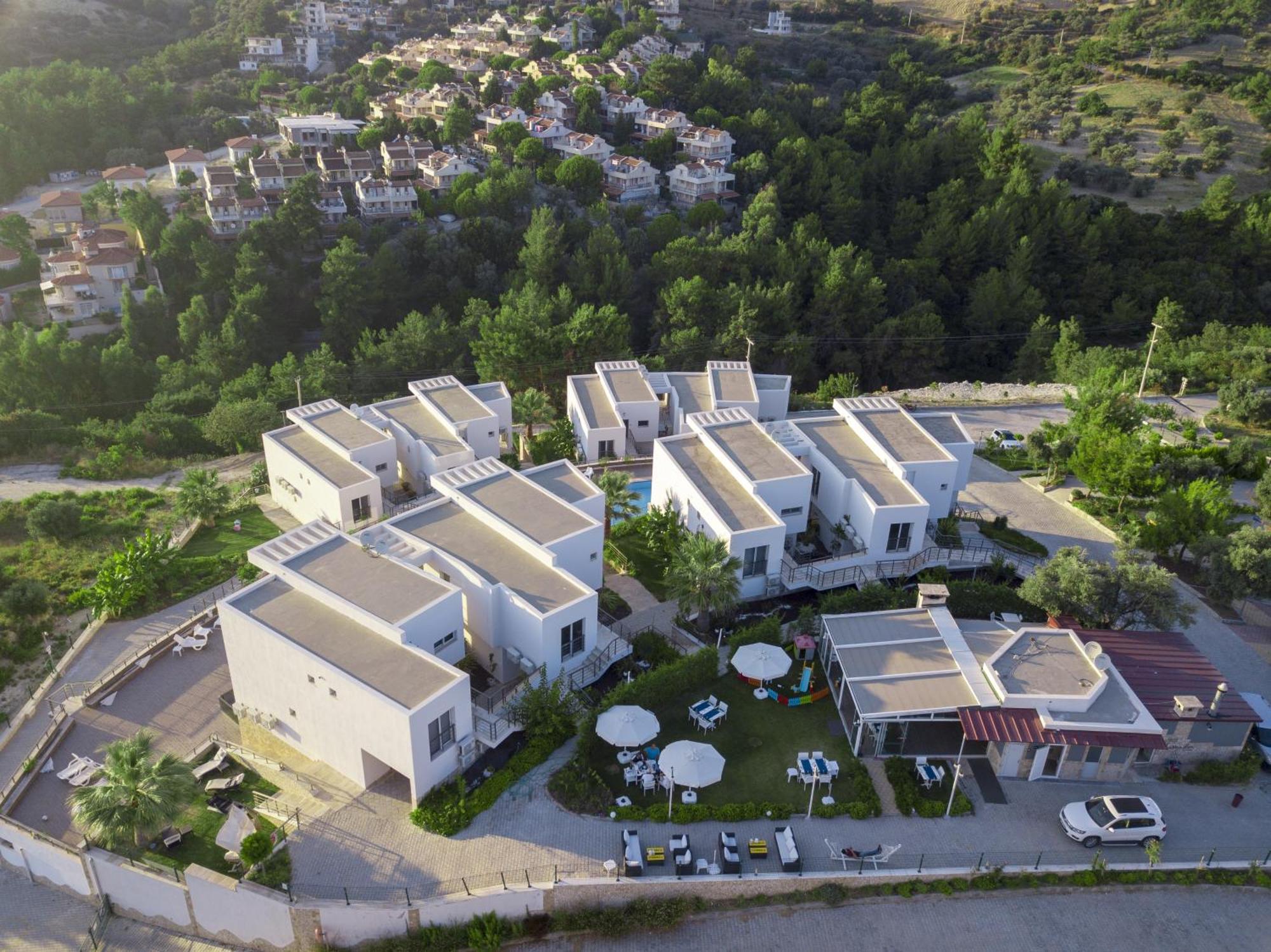 Lavender Residence Кушадасъ Екстериор снимка