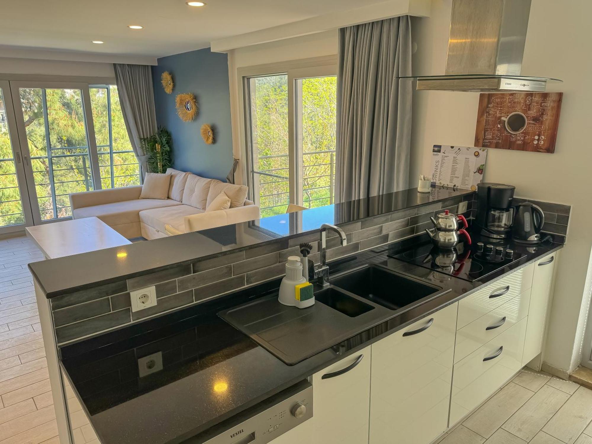 Lavender Residence Кушадасъ Екстериор снимка