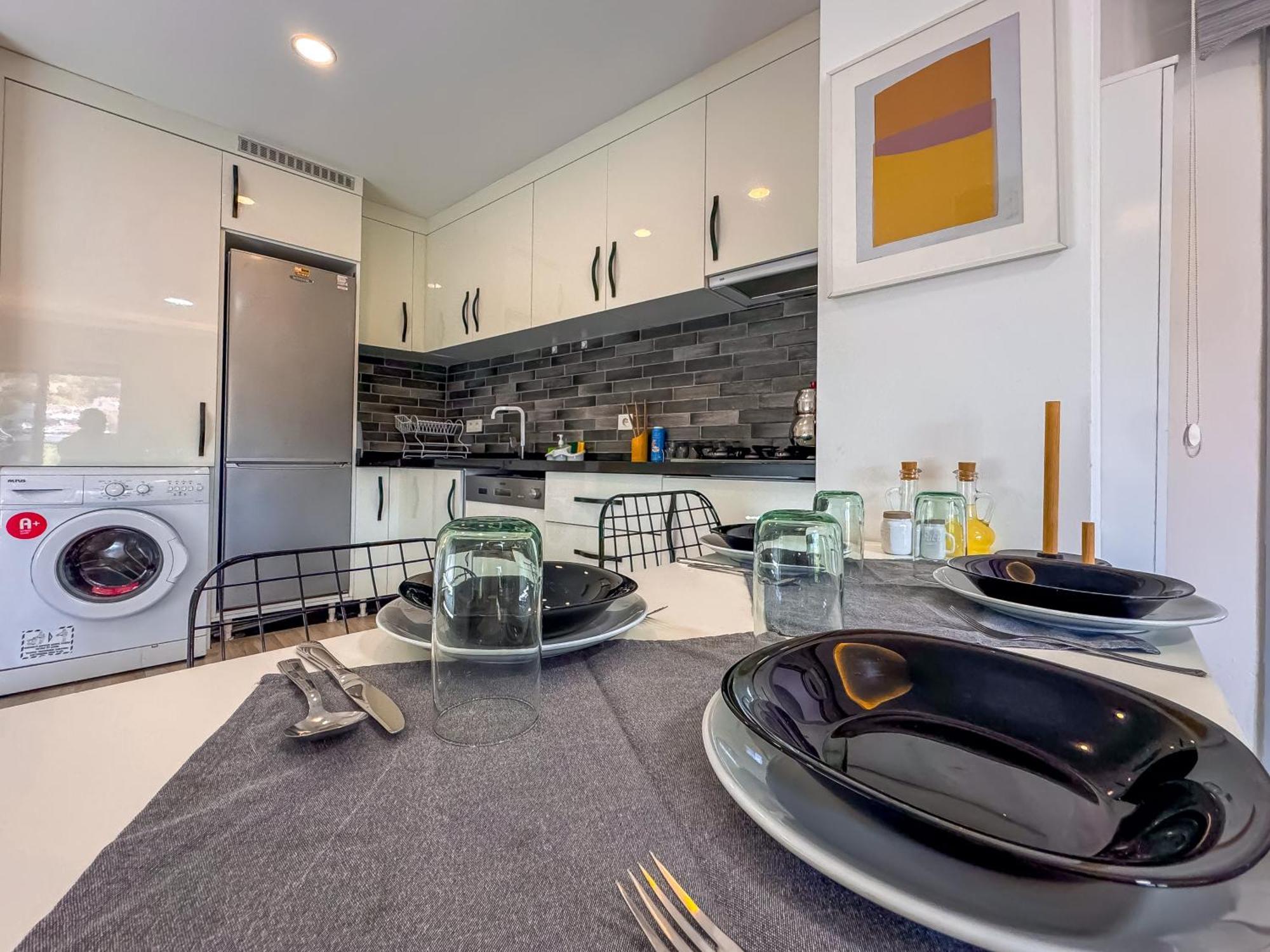 Lavender Residence Кушадасъ Екстериор снимка